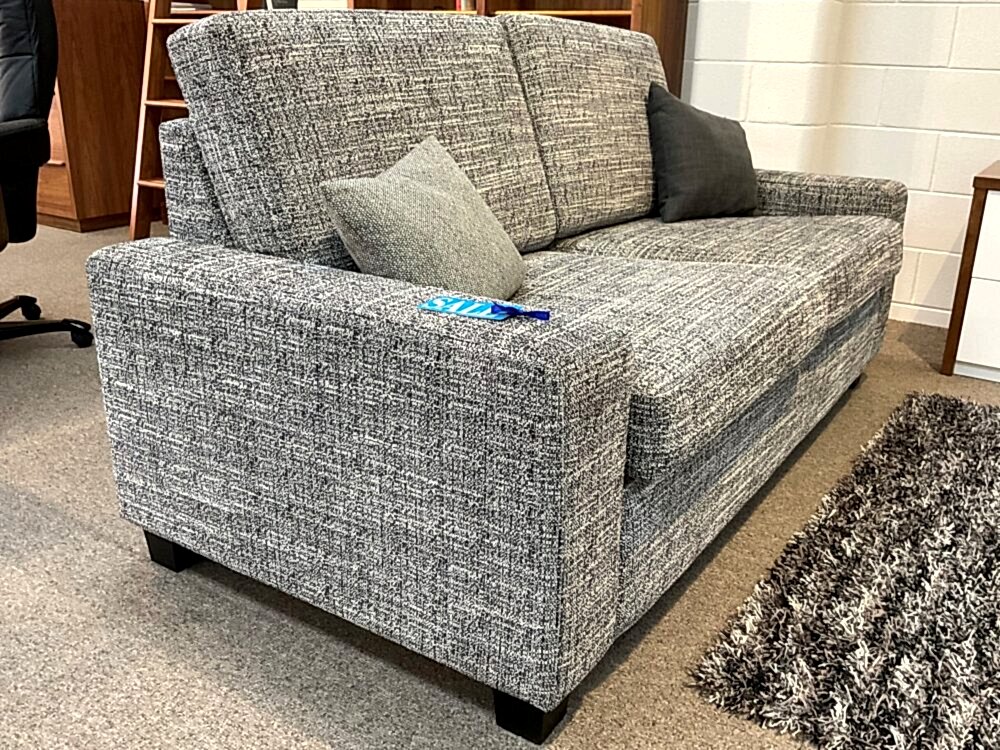 Nova Lounge 2.5 Seater - angled view
