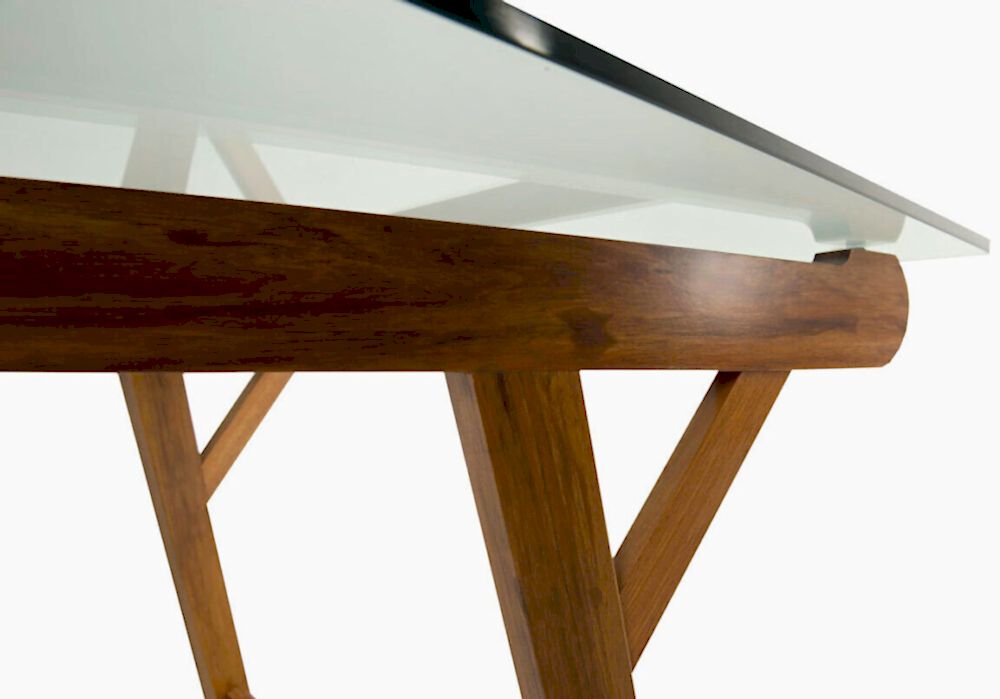Arke Office Desk - leg joints framework