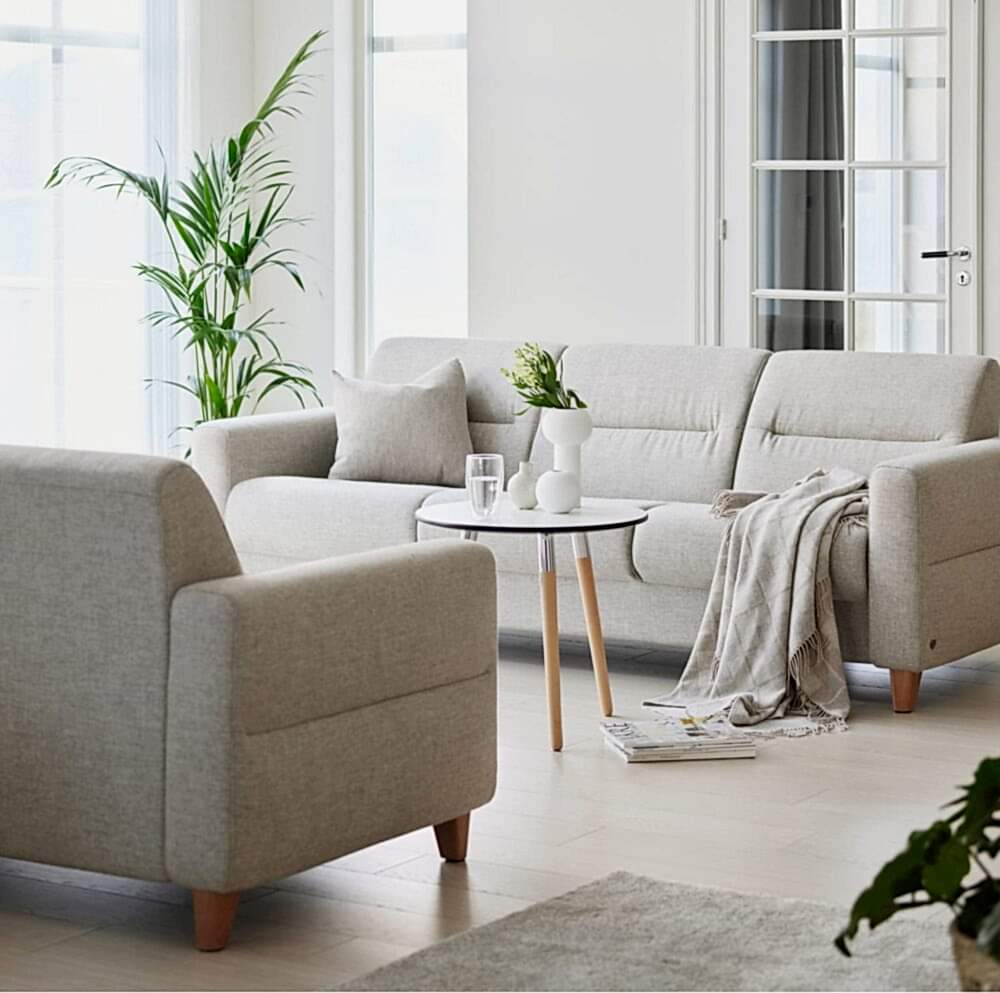 Stressless Fiona Sofa. Clover Light Beige with Wood Legs